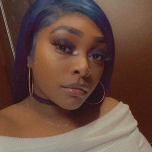 Meet your Posher, Destiney